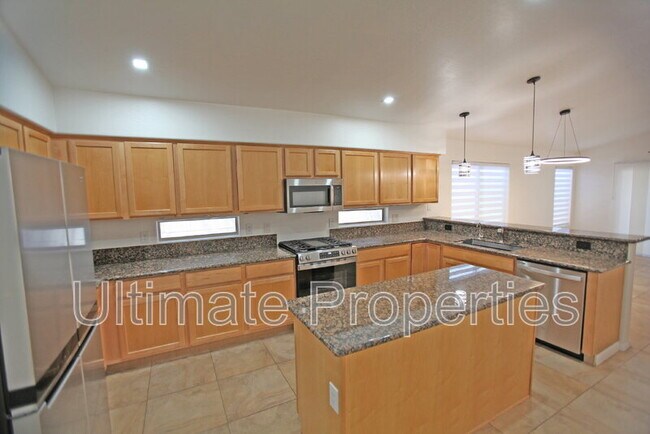 Photo - 15313 N 104th Way