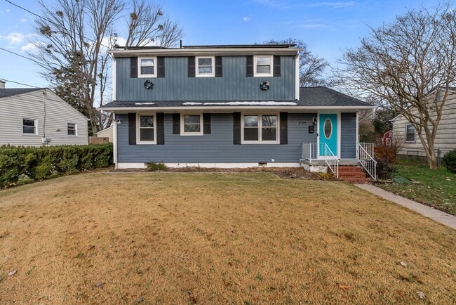Building Photo - NEW RENTAL ALERT: Beautiful 4-Bed Home in Hampton — Available NOW!