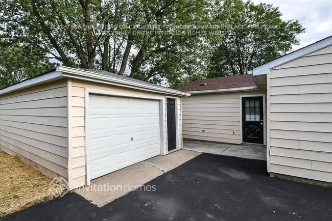 Photo - 200 Valley Dr