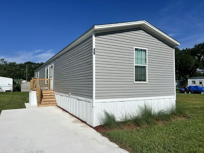 Building Photo - 49 Tower Manor Dr Rental