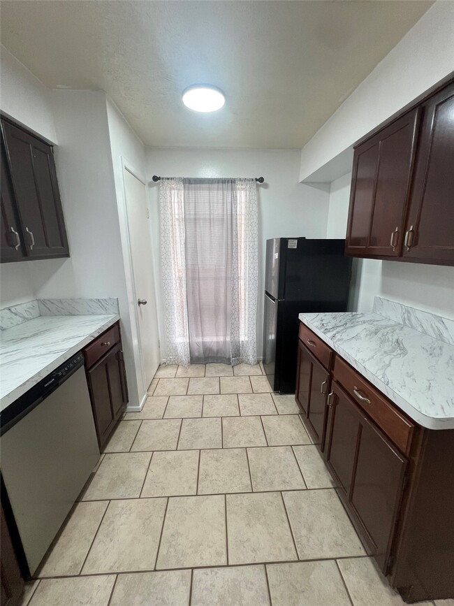 Photo - 21215 Verdecove Ln