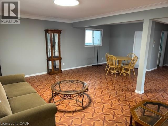 Photo - 195 Sekura St