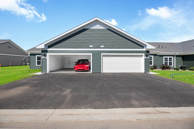 Building Photo - Heyday Sun Prairie Rental