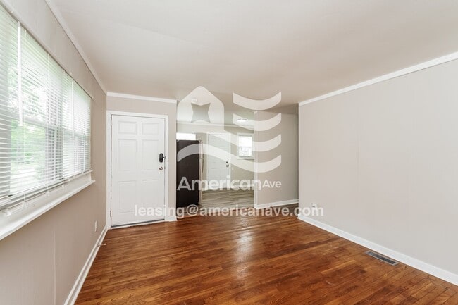 Photo - 6816 6th Ave S