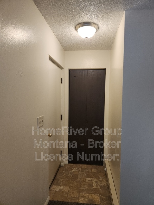 Photo - 2111 S 4th St W