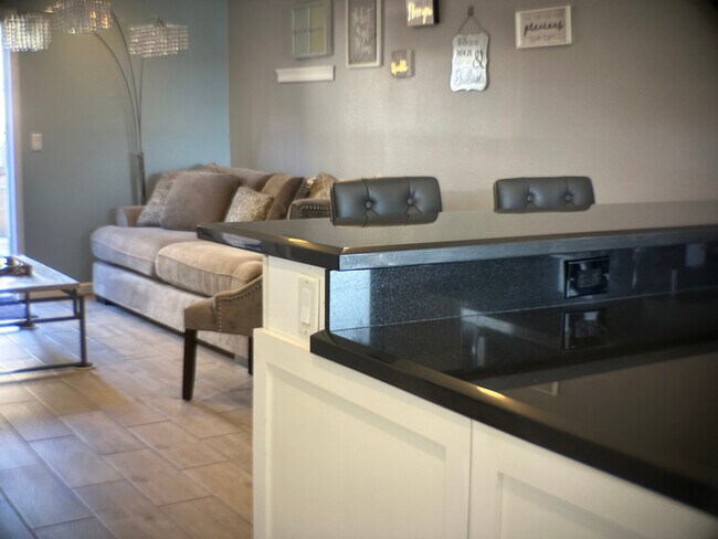 Photo - 160 Espanas Glen