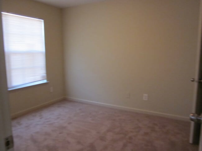 Photo - ALMOST NEW 4BEDROOM/3BATH HOME ON CORNER L...