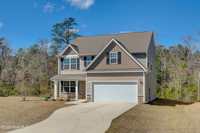 Photo - 640 Poppleton Dr