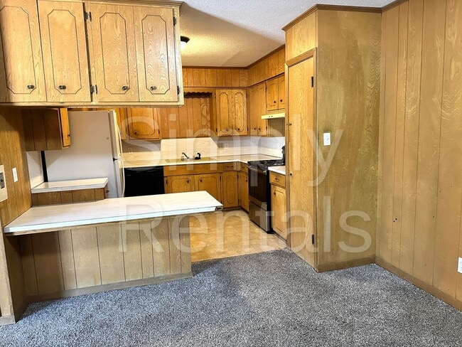 Photo - 706 Manson St