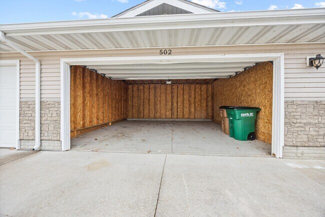 825 Parker Blvd Unit 204