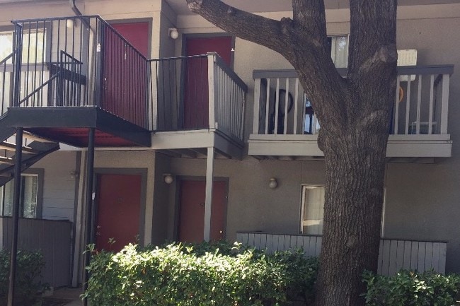 Photo - Oak Hollow Communities