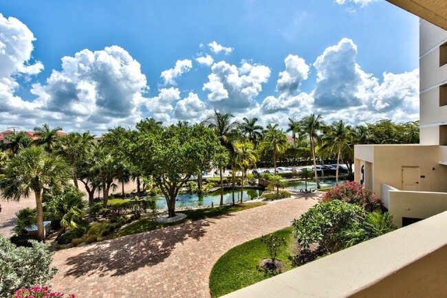 Photo - 7500 Estero Blvd Unidad 202