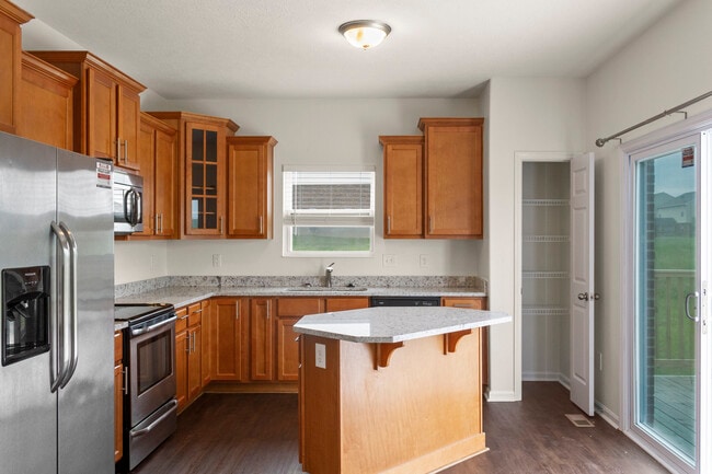 Photo - 6335 Arabian Dr