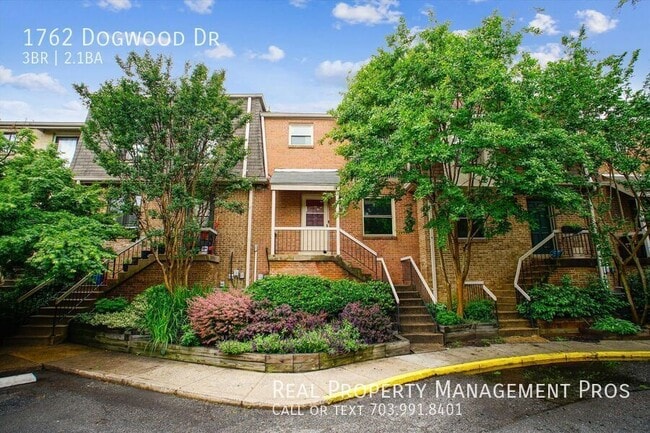 Photo - 1762 Dogwood Dr