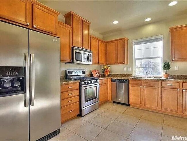 Photo - 9035 Crescenda Ln