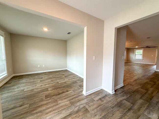 Photo - 7836 Lakeside Oaks Dr