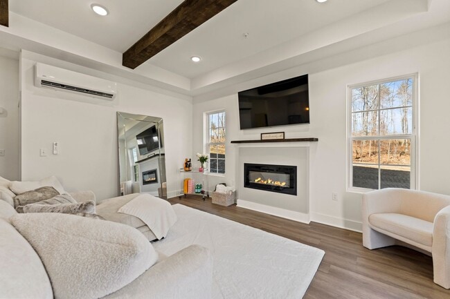 Photo - Elements at Saratoga Lake