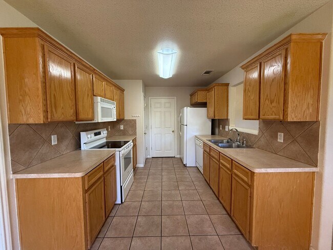 Photo - 222 Nolan Ridge Dr