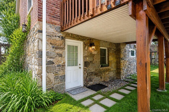 Photo - 30 Dimiceli St