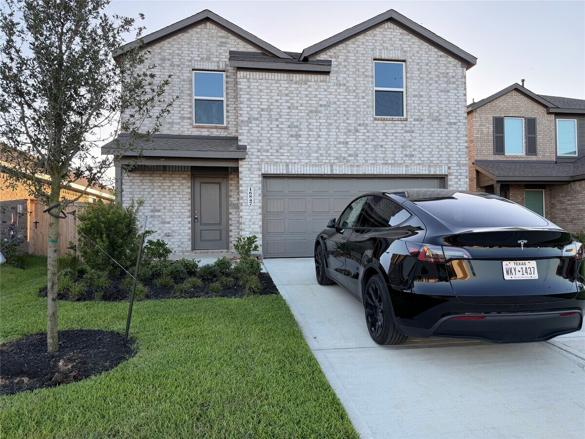 Photo - 16847 Spotted Oak Dr