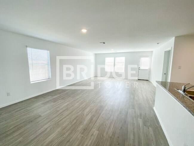 Photo - 454 Fairy Duster Dr