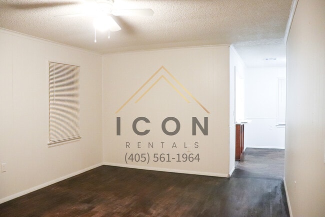 Photo - 1108 W Warren St