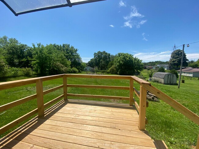 Photo - 1705 Creason Dr