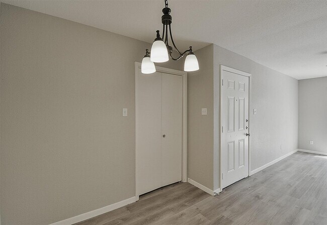 Photo - 12955 Woodforest Blvd Unit 54