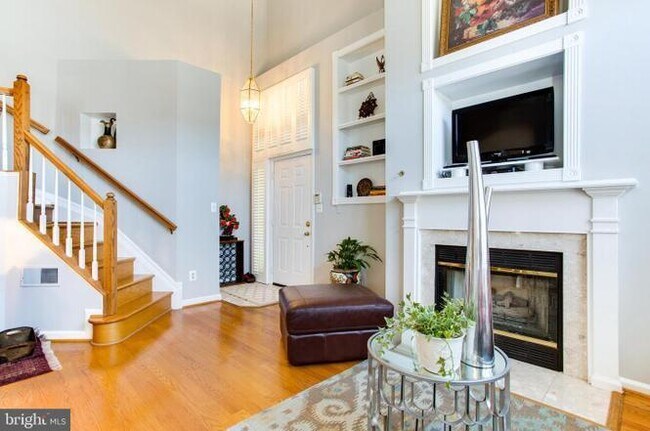 Photo - 7021 Haycock Rd Unidad E