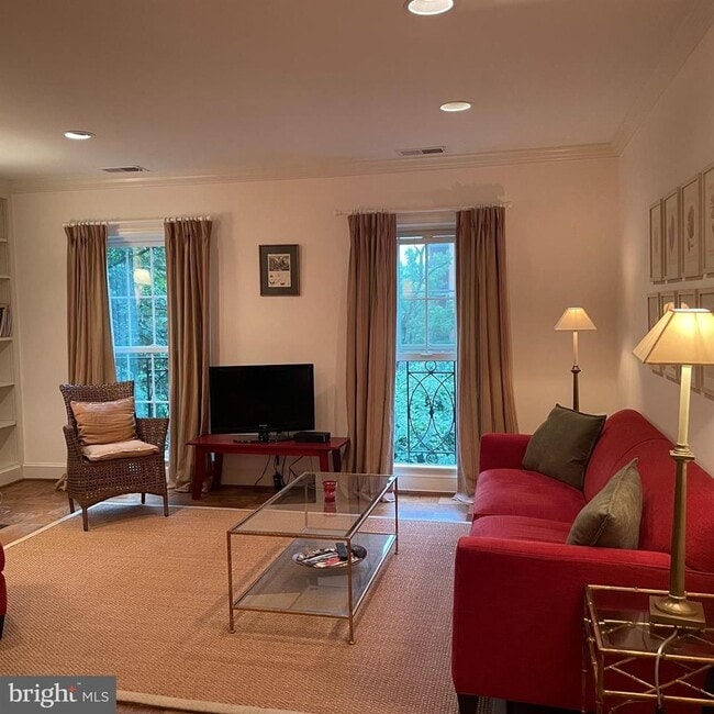 Photo - Wesley Heights Beautiful Fully Furnished 2 Bed, Two and a Half Bath