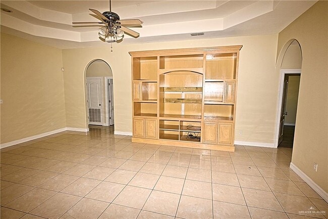 Photo - 18 Knight Ave