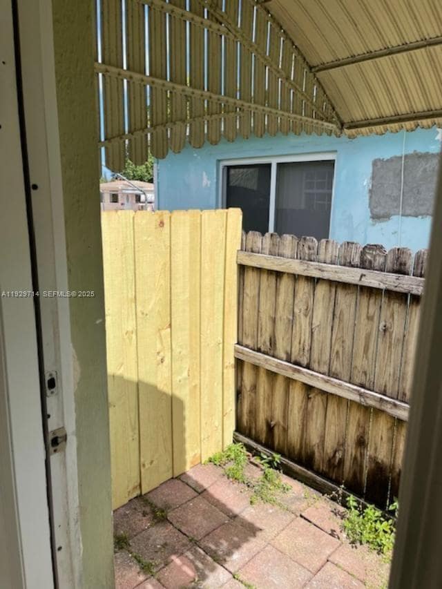 Photo - 1325 N 16th Ct Unit 2