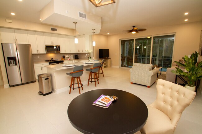 Entrance - 262 Indies Dr E Unit 101