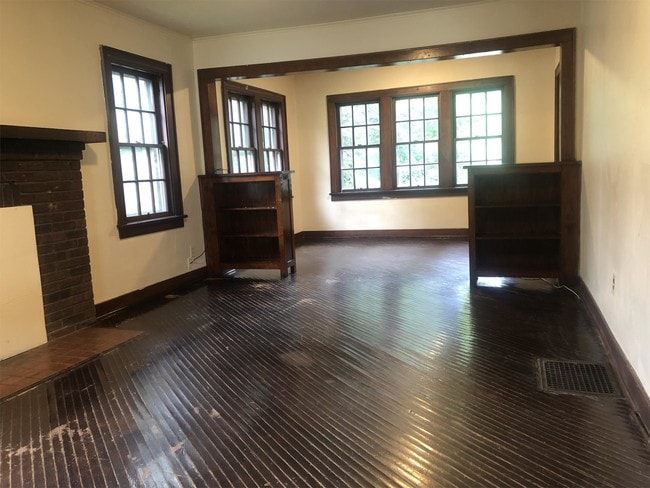 Photo - 718 E Hunter Ave