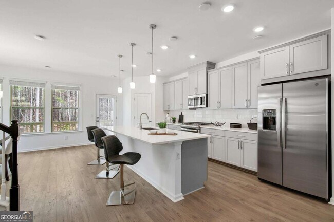 Photo - 1567 Dansfield Trl