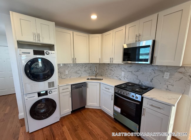 Photo - 117 Orleans St Unit 7