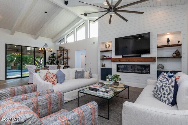 Photo - 22012 N 84th Pl