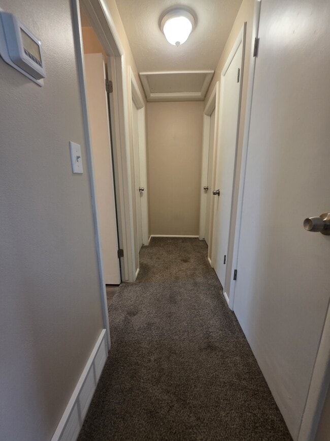 Photo - 360 Belaire Cir