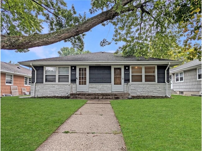 Building Photo - 5713 Xerxes Ave S