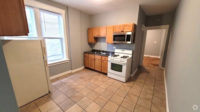Building Photo - 4056 W Hirsch St Unit 1 Rental