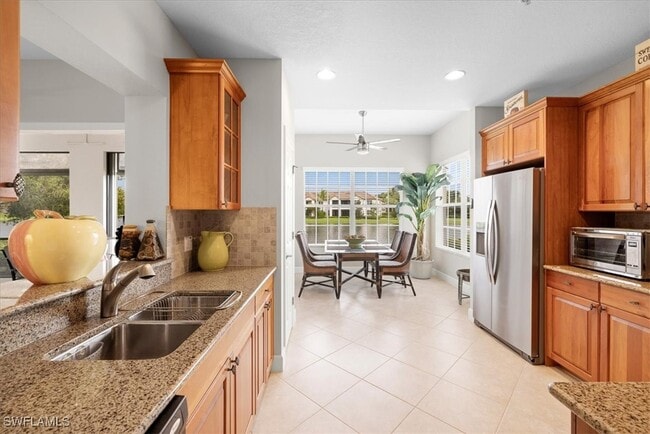 Photo - 8051 Players Cove Dr Unidad 102