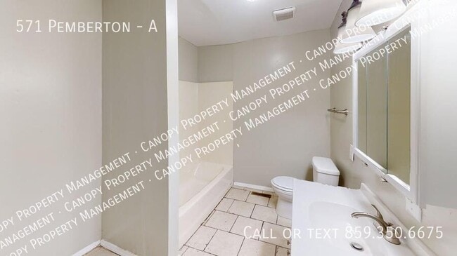 Photo - 571 Pemberton-A Unit A