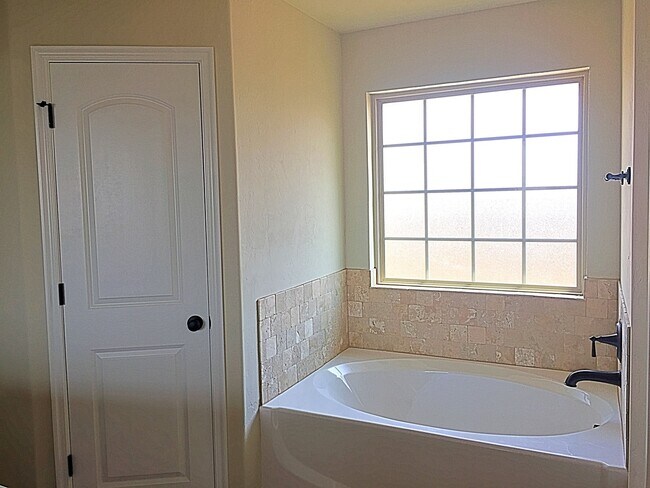 Photo - Adorable 3-Bedroom Home in The Grove + Gre...