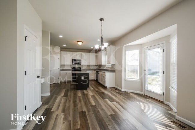 Photo - 3248 Charlestowne Crossing Dr