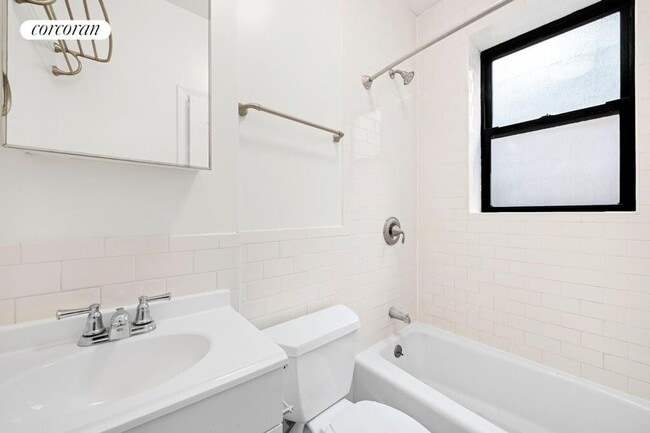 Photo - 466 Amsterdam Ave