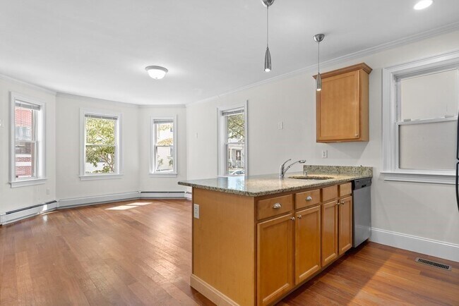 Photo - 175 Elm St Unidad 1