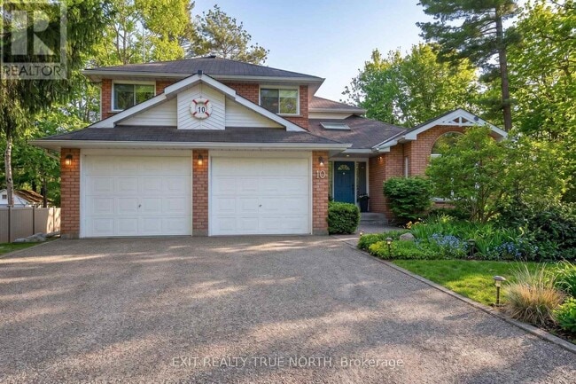 Photo - 10 Grosvenor Dr
