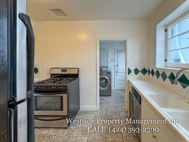 Photo - 9369 W Olympic Blvd