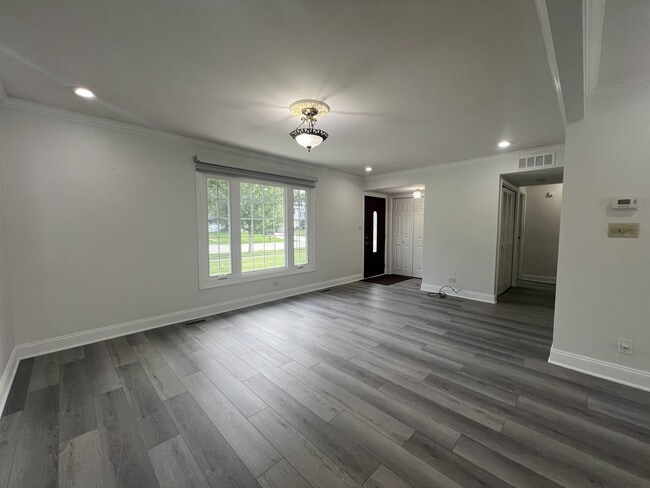 Photo - 1380 Rosedale Ln