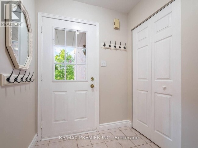 Photo - 39 Ross Linton Dr